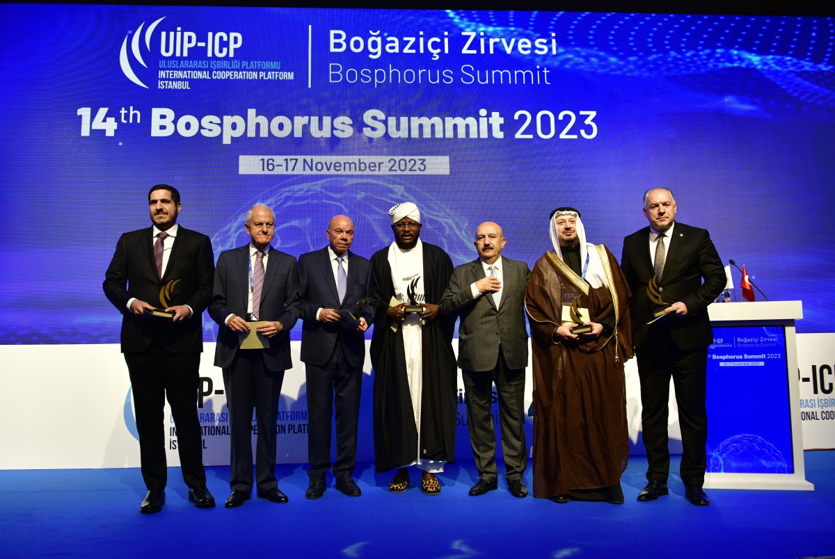 UİP ONUR KURULU BAŞKANI RONA YIRCALI: “SORUNLARI GÖZ ARDI ETME LÜKSÜMÜZ YOK”