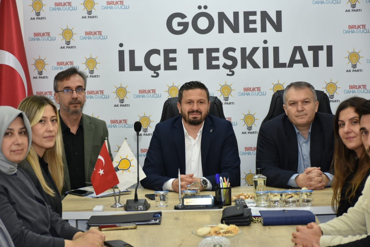 AK Parti'li Aydemir'den bir günde 5 ilçe ziyareti