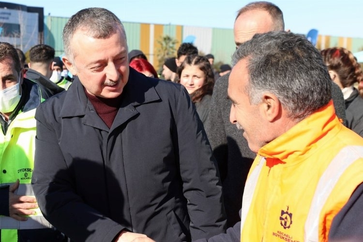 Emekçiler Ülkemizin Temel Direğidir