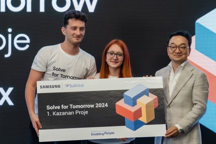 'Solve for Tomorrow' etkinliğinde ödül zamanı