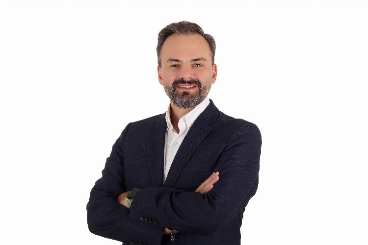 USB özellikli şarj aletlerine, QR kodlara ve Wi-Fi ağlarına dikkat edin!