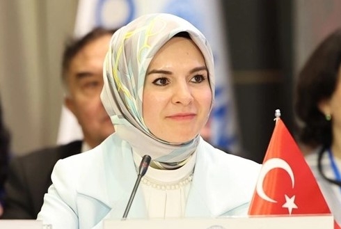 Bakan Göktaş: 'Yaşlı ve Engelli Aylıkları Hesaplara Yatırılıyor