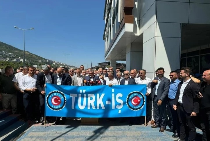 TÜRK-İŞ’ten Vergide Adalet Konulu Basın Açıklaması