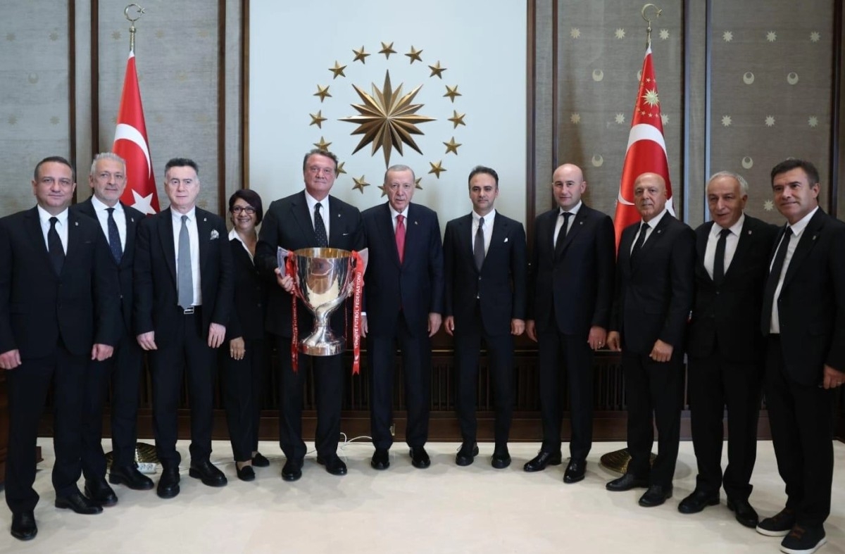 Cumhurbaşkanı Erdoğan, Beşiktaş Heyetini Kabul Etti