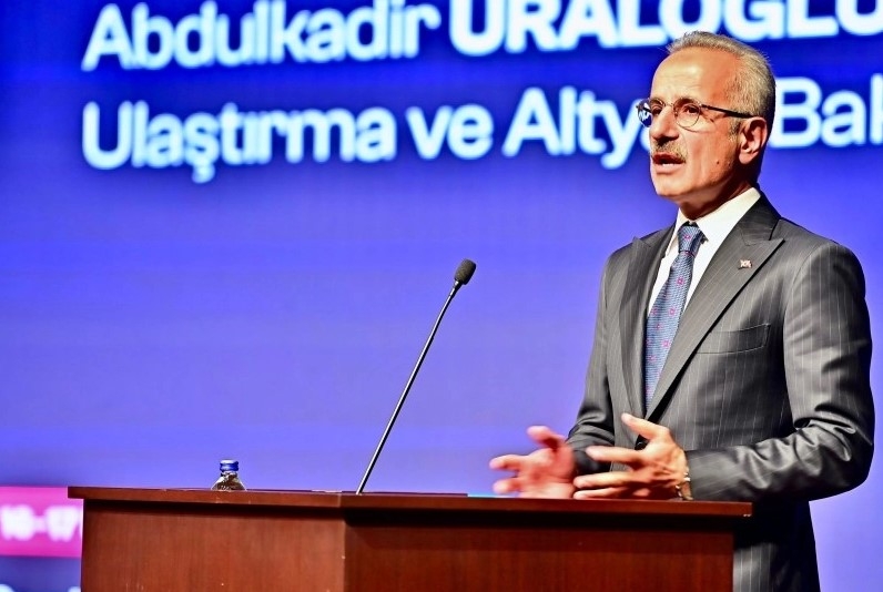 Sosyal Medya Tehdit Alanı Olmayacak: 403 Bin İnternet Adresine Erişim Engellendi
