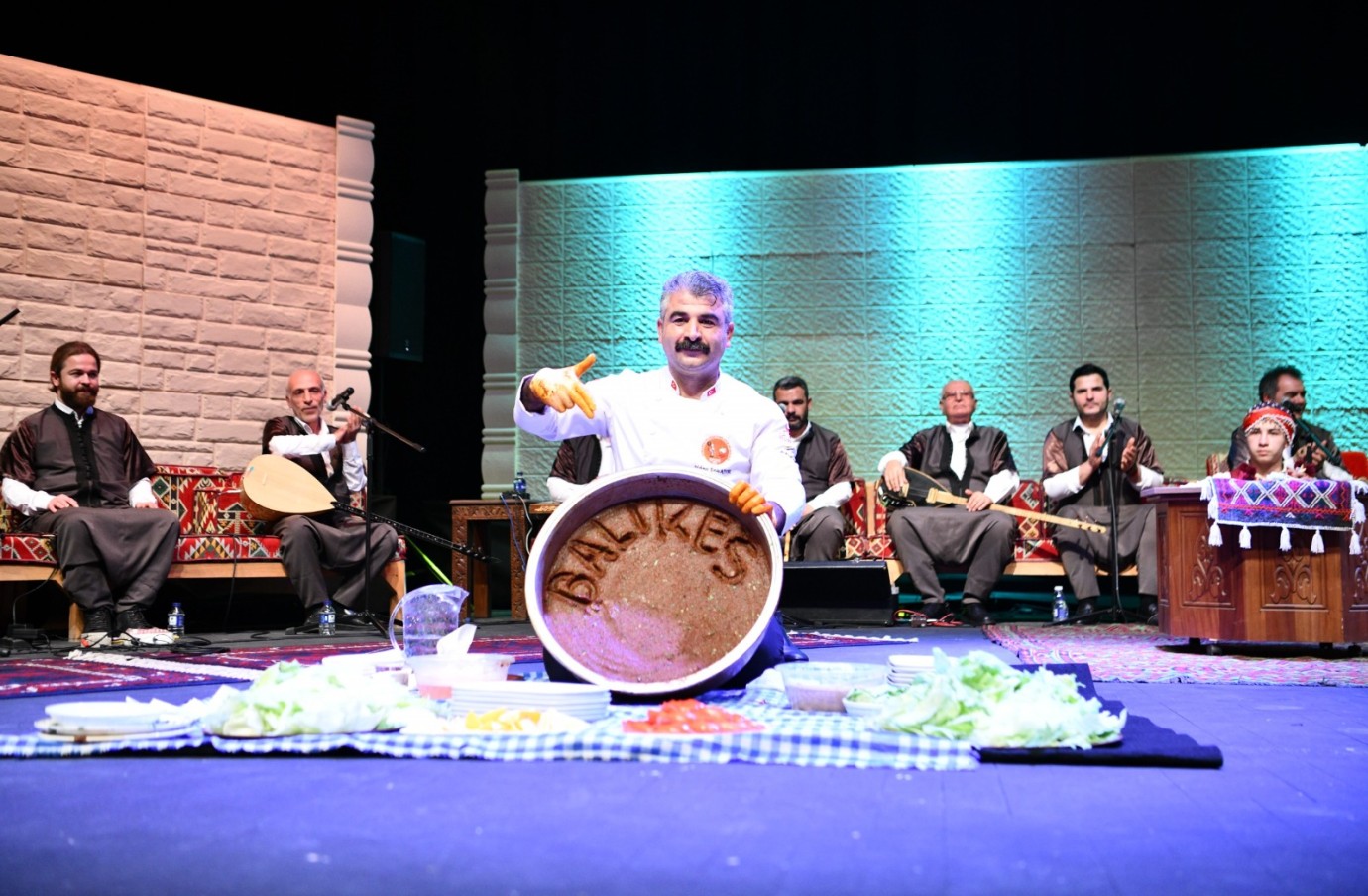 BARANA VE SIRA GECESİ BULUŞTU