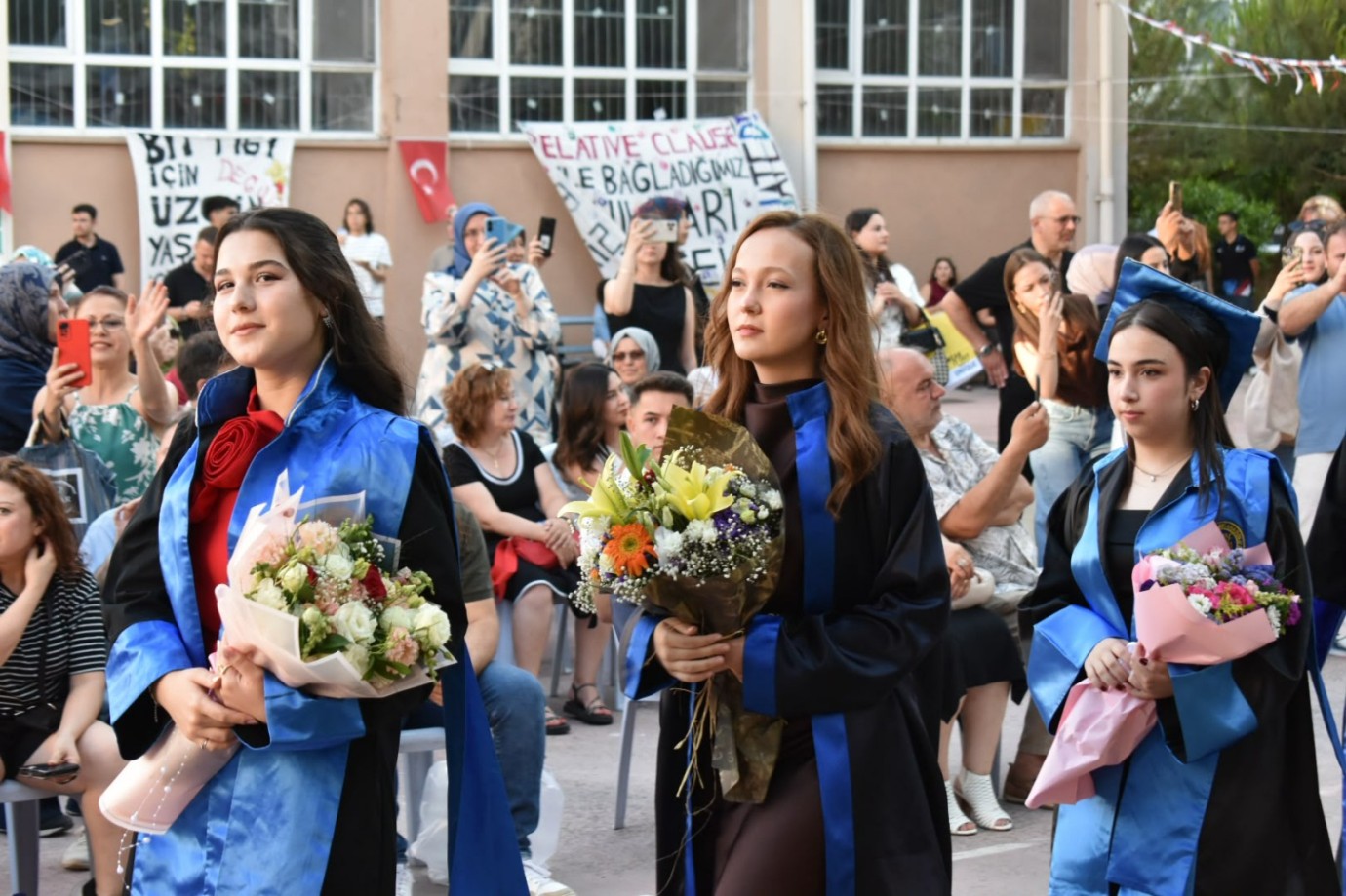 MHAL’de 157 Öğrenci Mezuniyet Sevinci Yaşadı